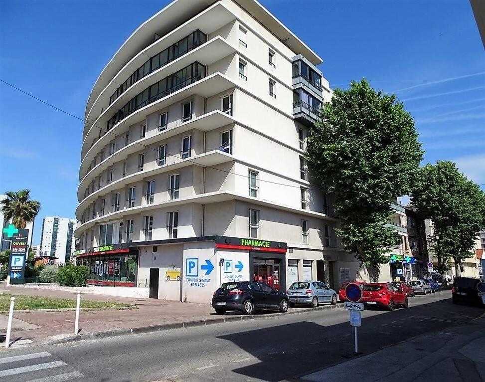 Charmant T2 Climatise Proche Du Centre Et Des Commerces - Gare A 15 Minutes Тулон Екстериор снимка